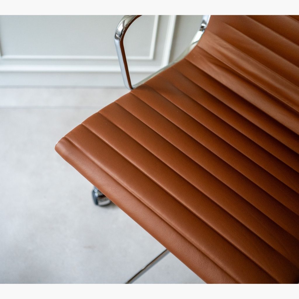 Management Flat Chair Brown / マネイジメント フラットチェア