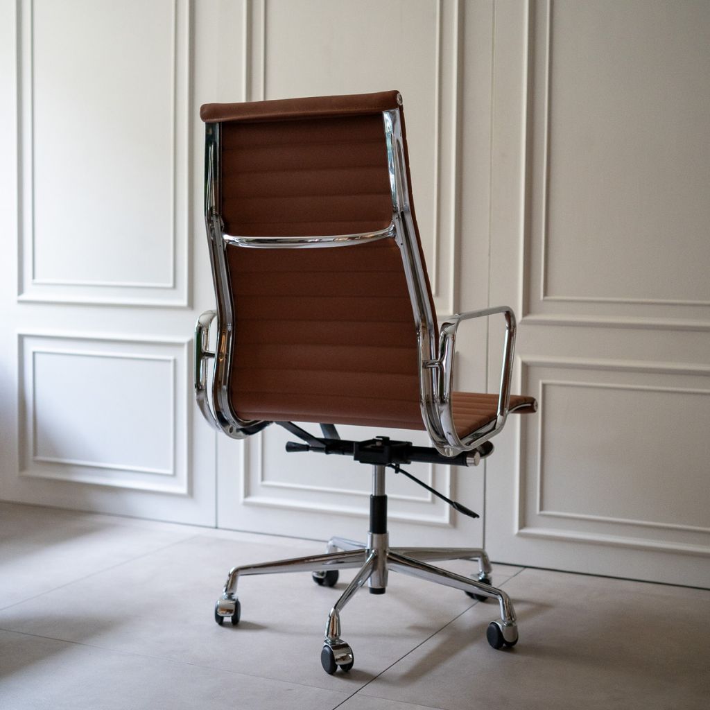 Executive Flat Chair High Brown / エグゼクティブ フラットチェア ハイ ブラウン アルミナムチェア