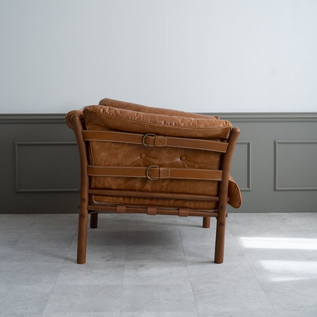 Ilona Armchair Type-A Oil-leather / イローナアームチェア タイプA オイルレザー アルネ・ノレル