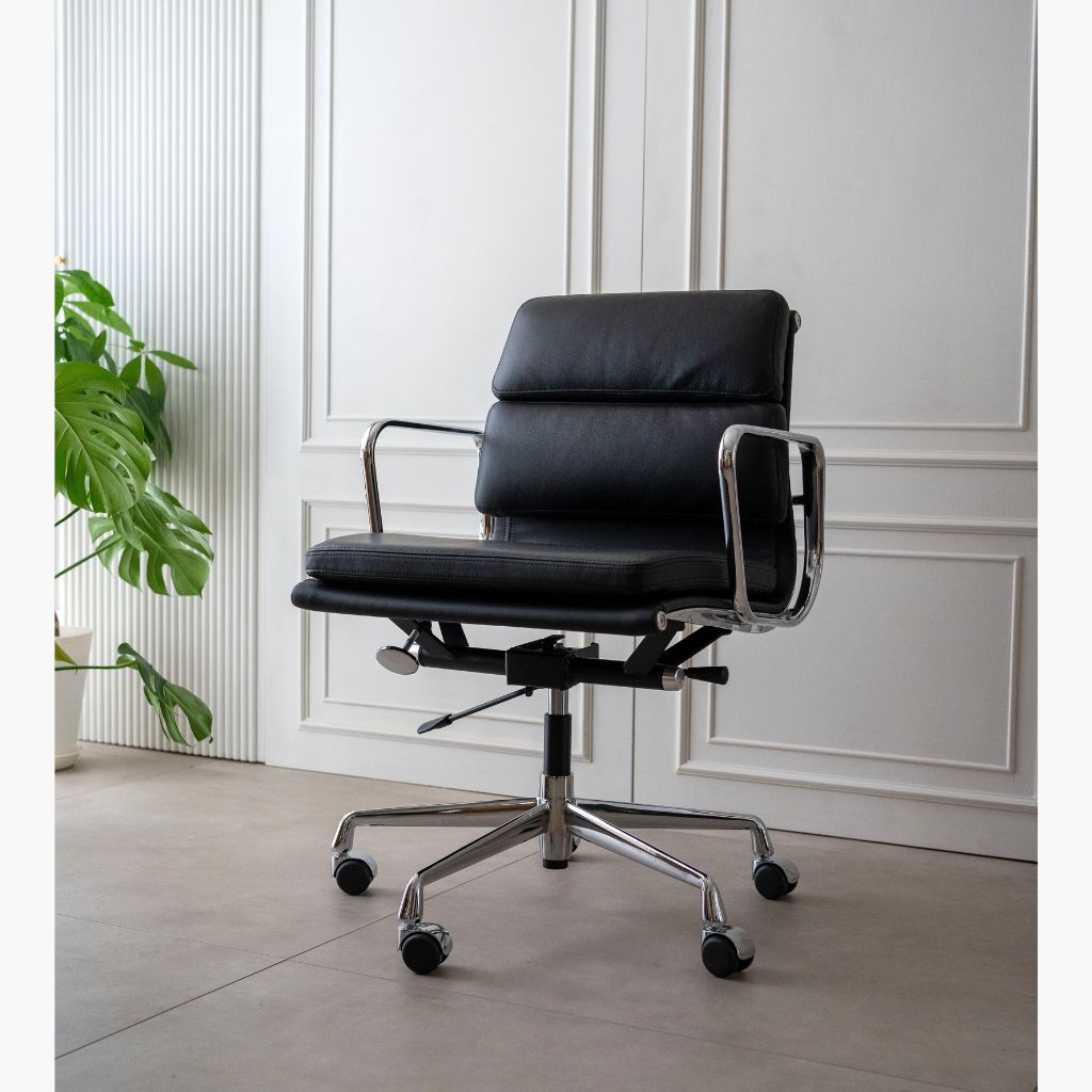 Management Soft Pad Chair Black / マネイジメント フラットチェア ソフトパッド ブラック アルミナムチェア