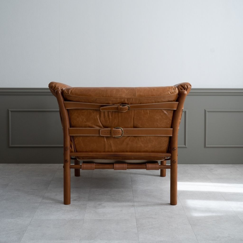 Ilona Armchair Type-A Oil-leather / イローナアームチェア タイプA オイルレザー アルネ・ノレル