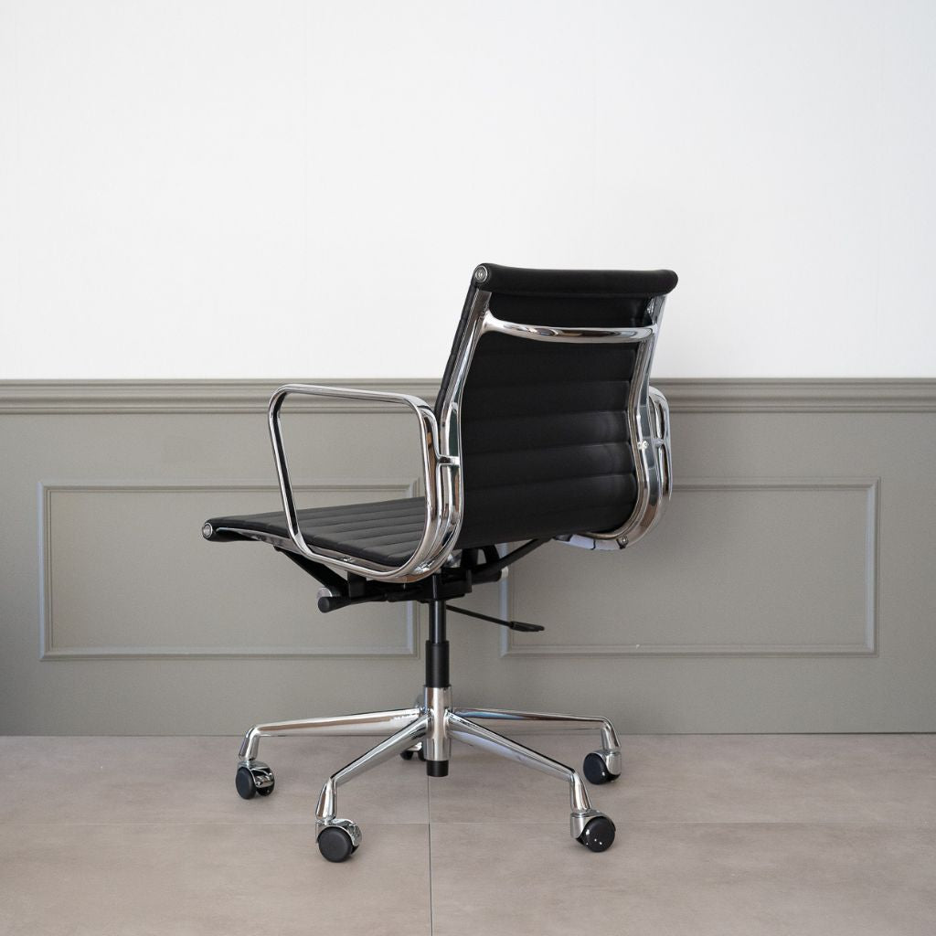 Management Flat Chair Black / マネイジメント フラットチェア ブラック アルミナムチェア