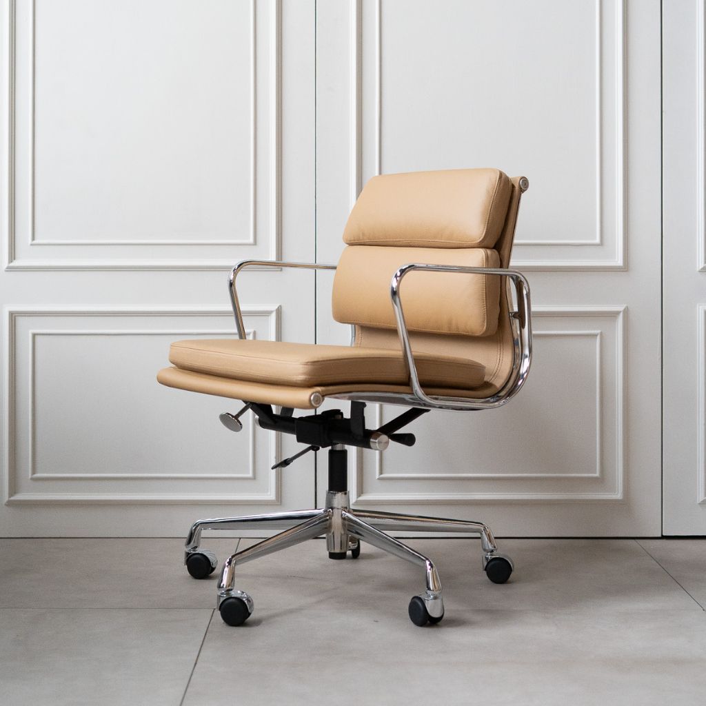 Management Soft Pad Chair Lightbrown / マネイジメント ソフトパッド