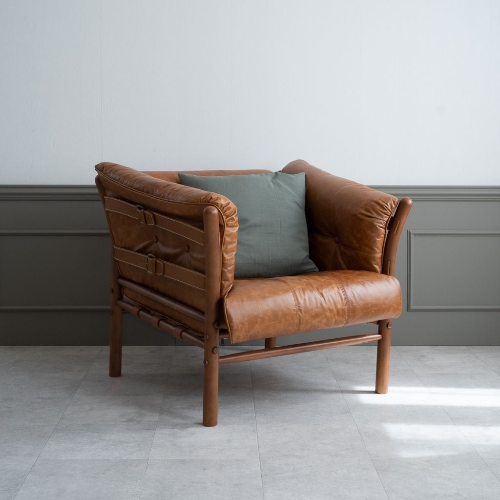 Ilona Armchair Type-A Oil-leather / イローナアームチェア タイプA オイルレザー アルネ・ノレル