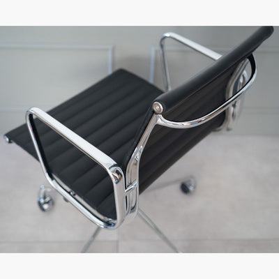 【Outlet】Management Flat Chair Black / 【アウトレット】マネイジメント フラットチェア ブラック 鏡面仕上げ アルミナムチェア