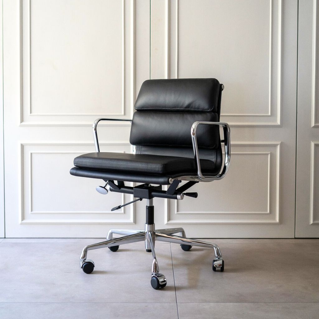 Management Soft Pad Chair Black / マネイジメント フラットチェア ソフトパッド ブラック アルミナムチェア