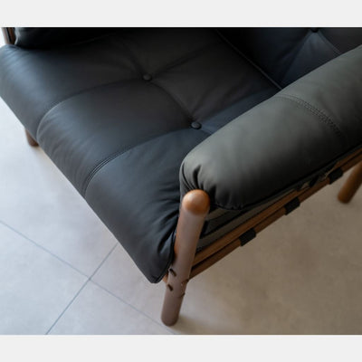 Ilona Armchair Type-A Oil-leather Black / イローナアームチェア タイプA オイルレザー ブラック アルネ・ノレル