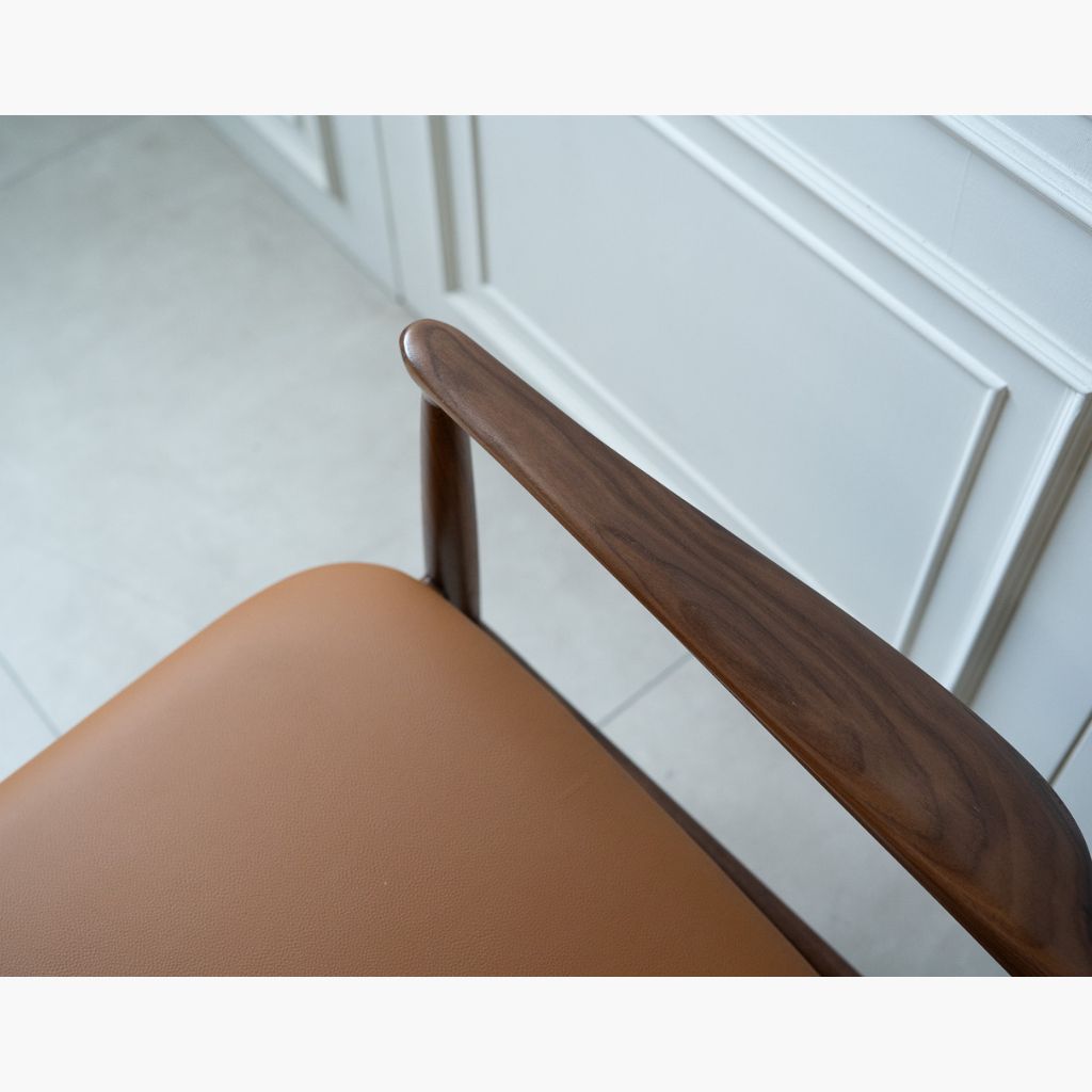 France Chair Brown / フランスチェア ブラウン  フィン・ユール