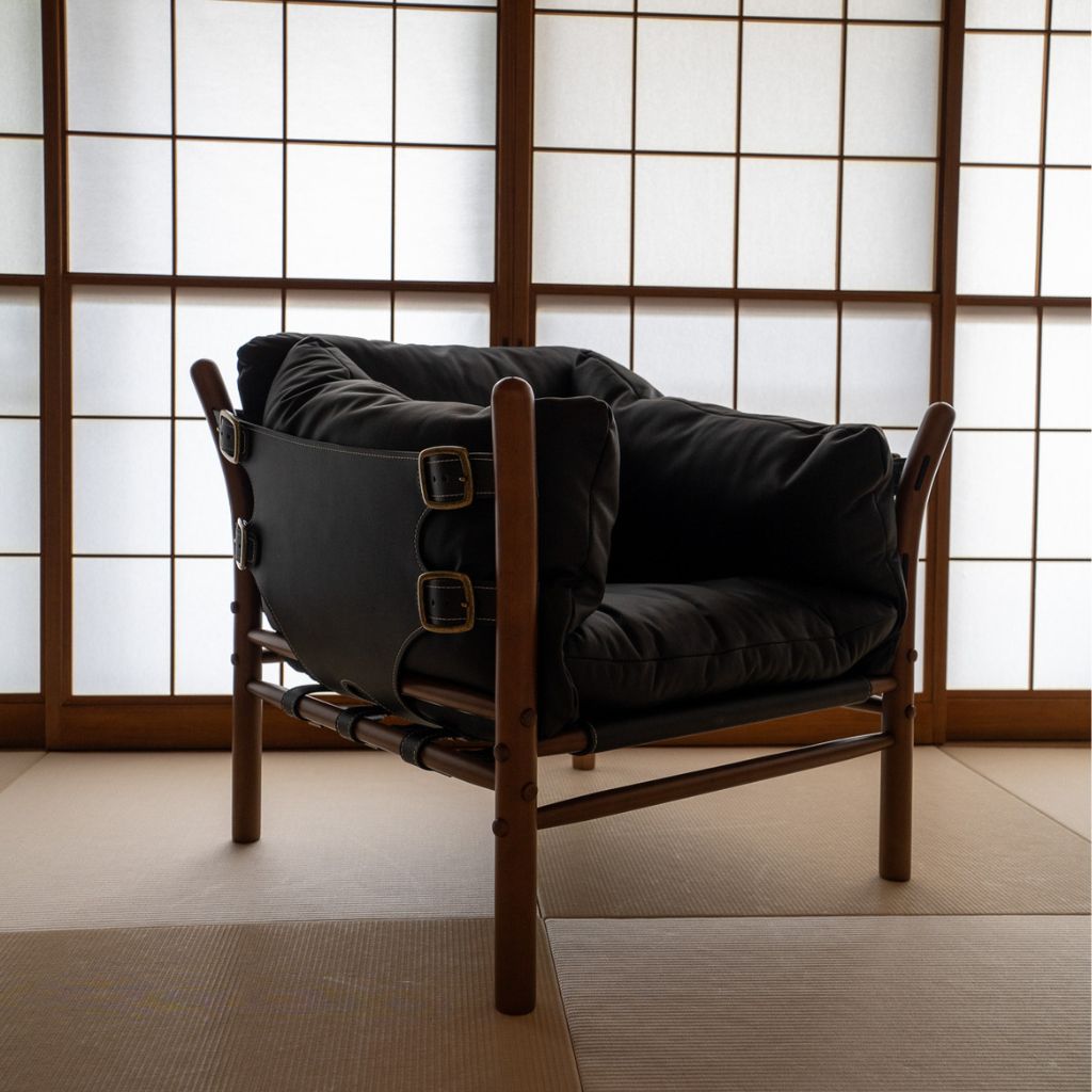 Ilona Armchair Type-B Black / イローナアームチェア タイプB ブラック アルネ・ノレル