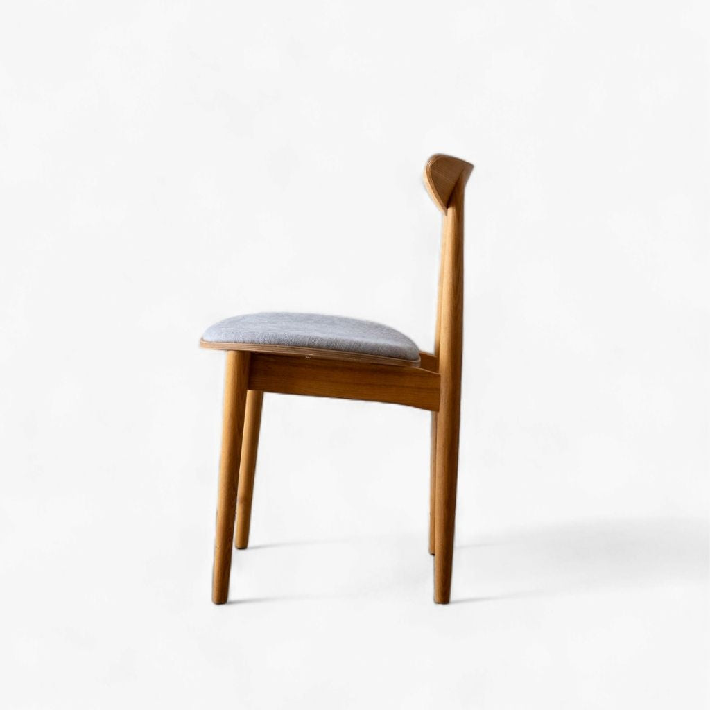 Holm Chair / ホルムチェア