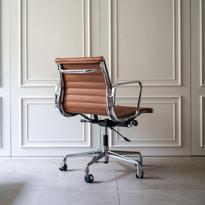 okoさま専用　KuHoN スチールフレーム チェア okoさま専用 KuHoN スチールフレーム チェア 椅子・チェア