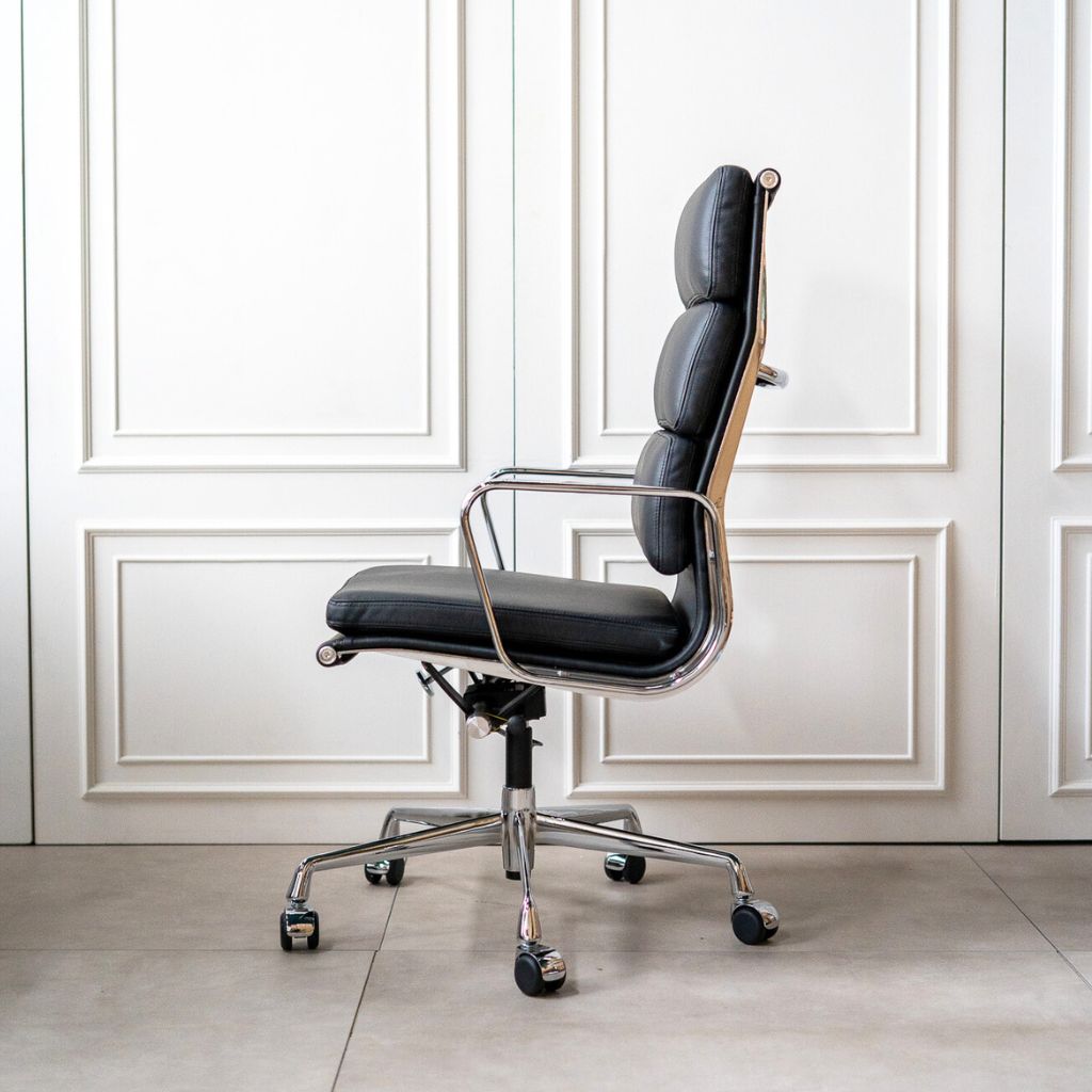 Executive Soft Pad Chair High Black / エグゼクティブ ソフトパッド