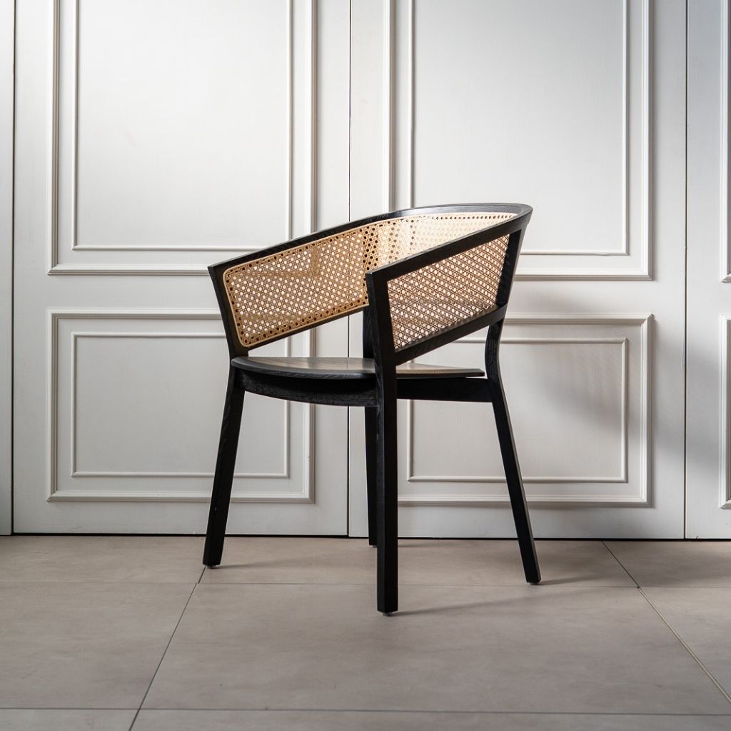 Bucket Rattan Chair Black / バケットラタンチェア ブラック – KuHoN