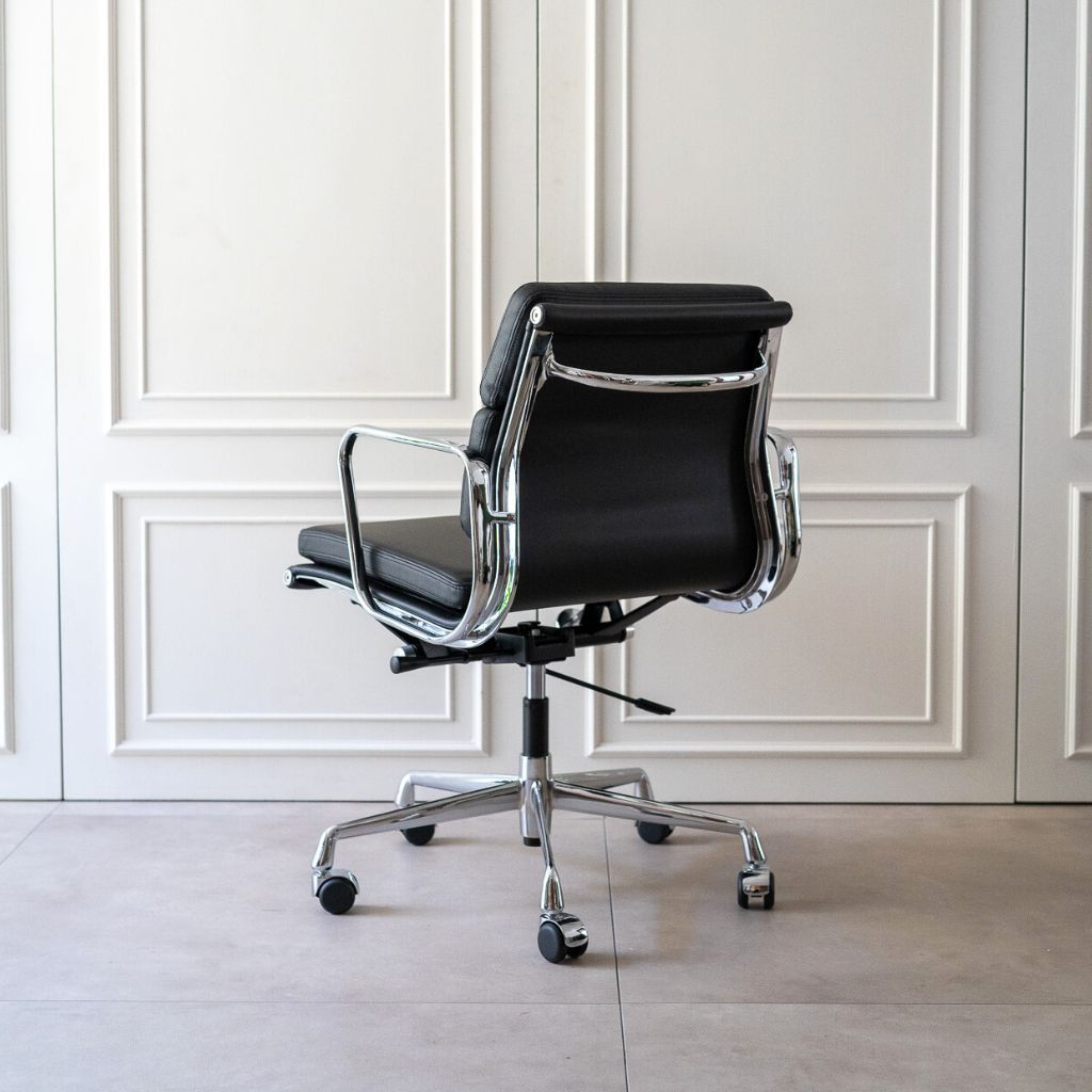 Management Soft Pad Chair Black / マネイジメント フラットチェア ソフトパッド ブラック アルミナムチェア