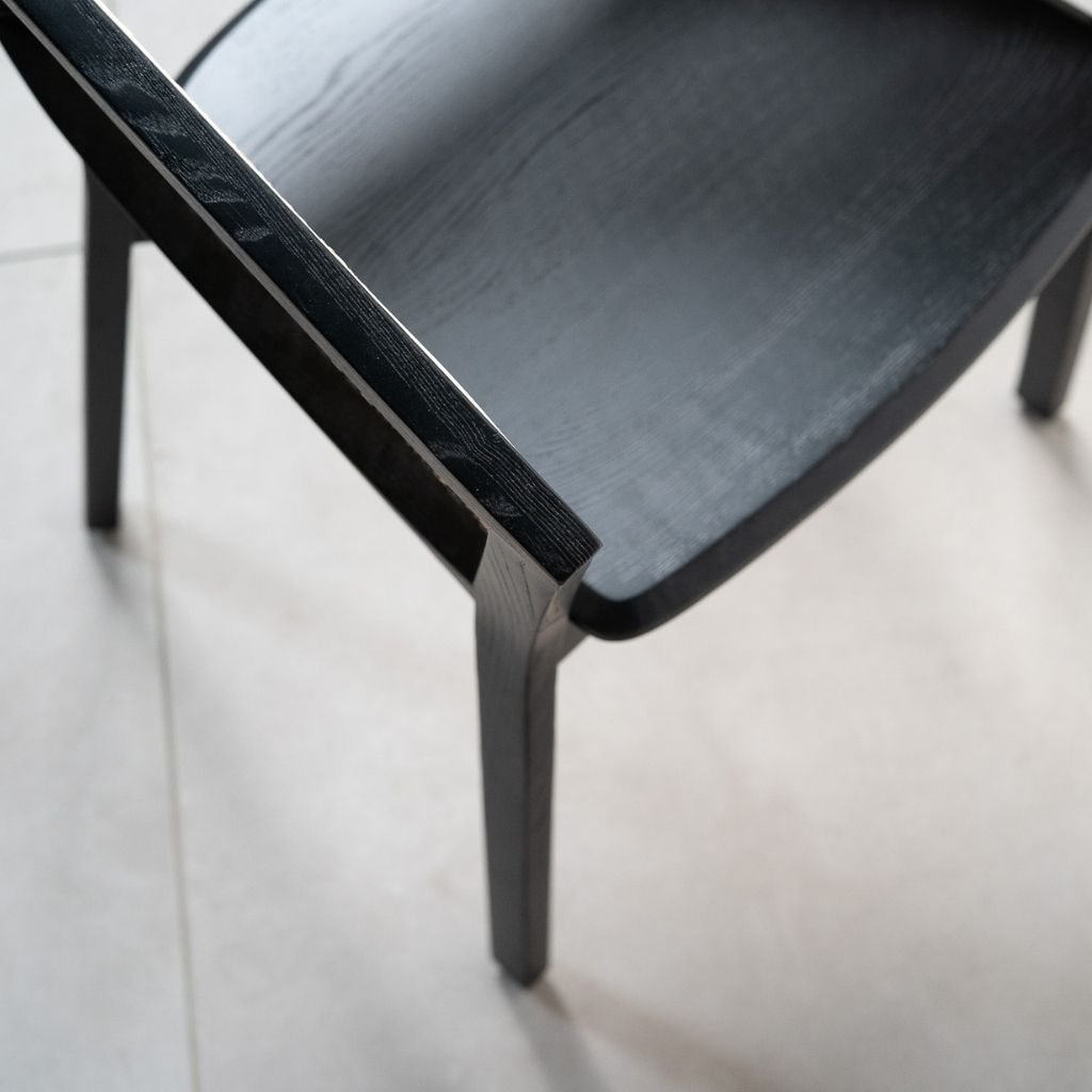 Bucket Rattan Chair Black / バケットラタンチェア ブラック – KuHoN