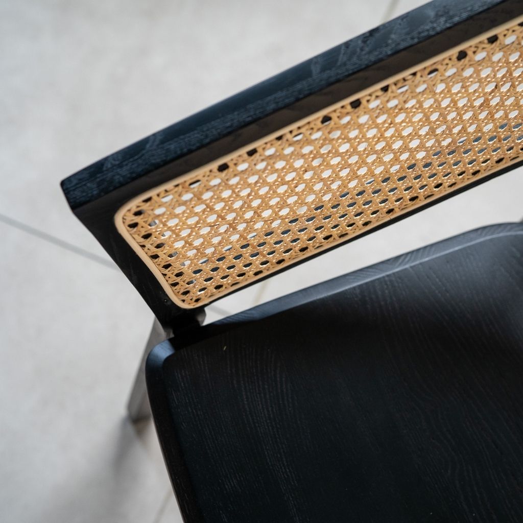 Bucket Rattan Chair Black / バケットラタンチェア ブラック – KuHoN