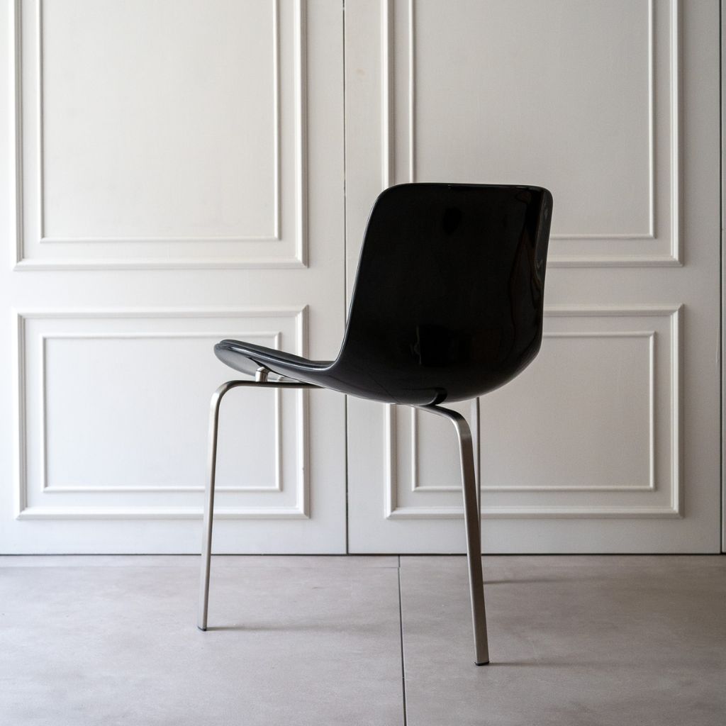 PK8 CHAIR Black / PK8 チェア ブラック ポール・ケアホルム – KuHoN