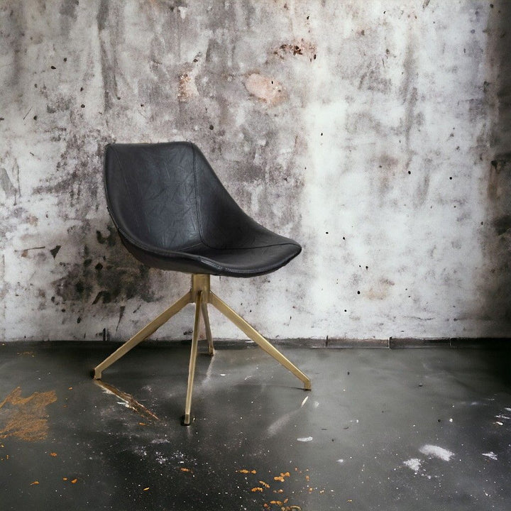 Light Chair / ライトチェア – KuHoN