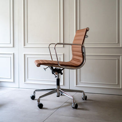 Management Flat Chair Brown/ マネイジメント フラットチェア ブラウン アルミナムチェア