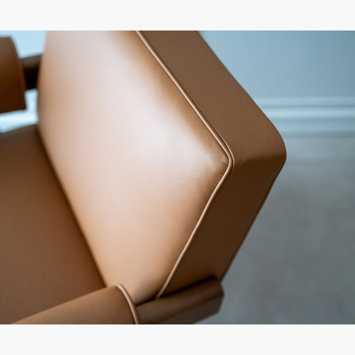 PH321 Easy Armchair Brown / PH321 イージーアームチェア ブラウン