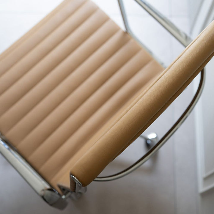 Executive Flat Chair High Lightbrown / エグゼクティブ