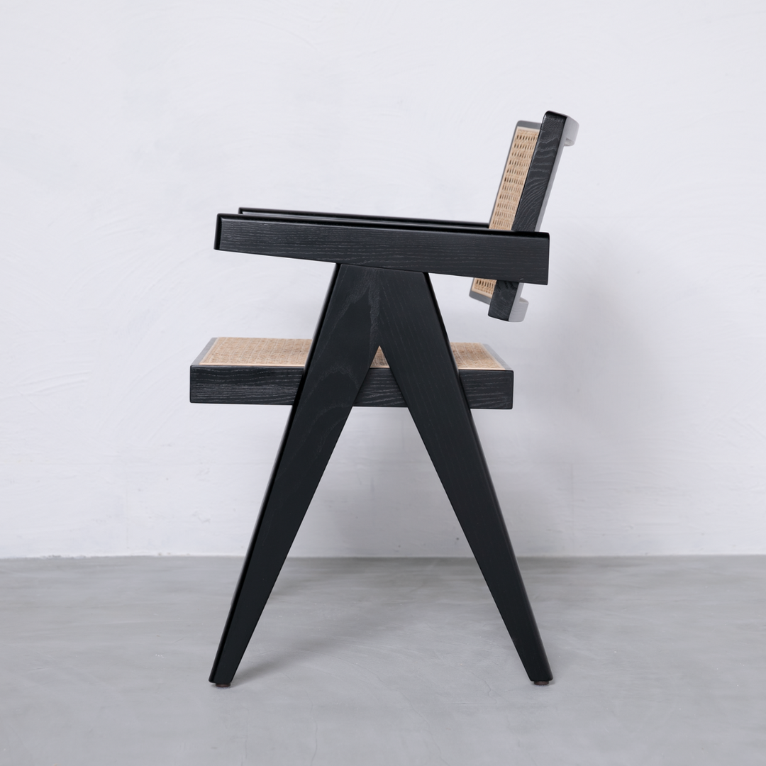 V-leg Office Chair PH28 Black / Vレッグオフィスチェア ブラック V-leg Office Chair PH28 Black / Vレッグオフィスチェア ブラック