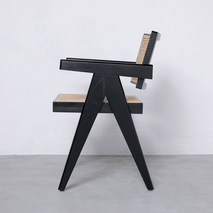 V-leg Office Chair PH28 Black / Vレッグオフィスチェア ブラック V-leg Office Chair PH28 Black / Vレッグオフィスチェア ブラック