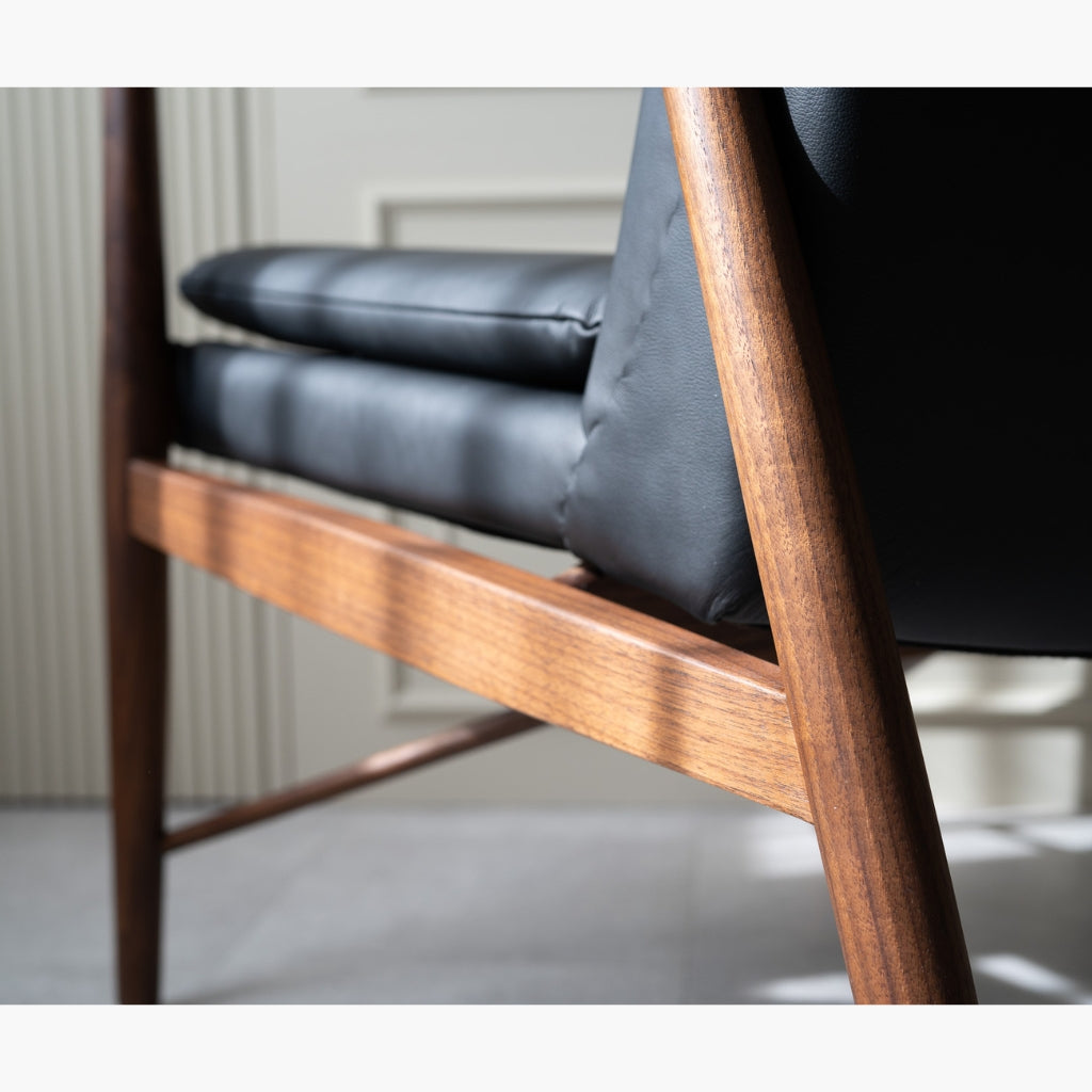 No.45 Chair Leather Black / No.45チェア レザー ブラック色 フィン